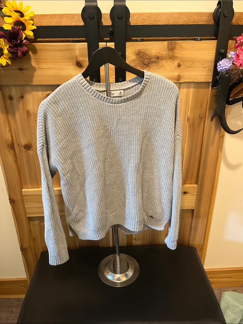 Hollister Light Gray Crew Neck Sweater
